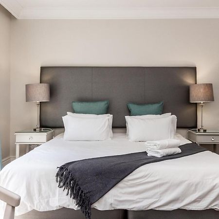 Trendy Apartment In Thibault Square City Centre Ciudad del Cabo Exterior foto