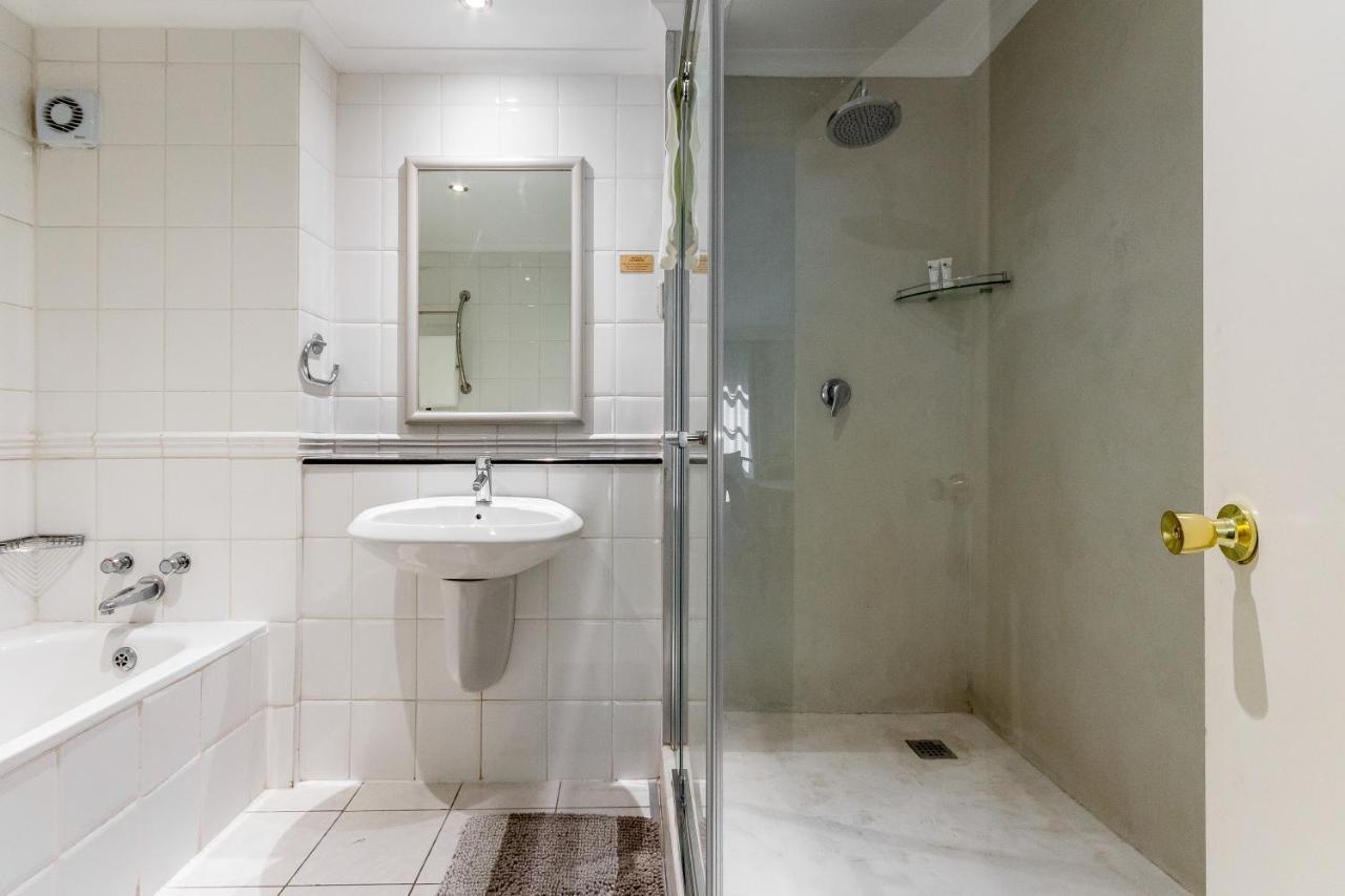 Trendy Apartment In Thibault Square City Centre Ciudad del Cabo Exterior foto